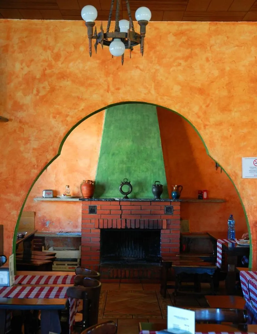 Hotel Rural Jaumet Tora de Riubregos