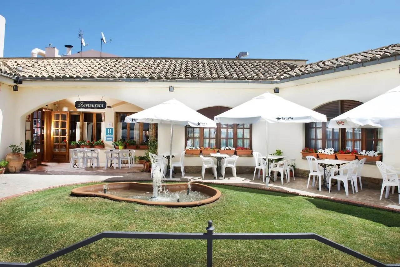 Hotel Rural Jaumet Tora de Riubregos 2*,